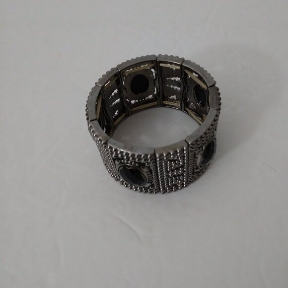 Vintage Black Silver Tone Bracelet - Picture 10 of 12